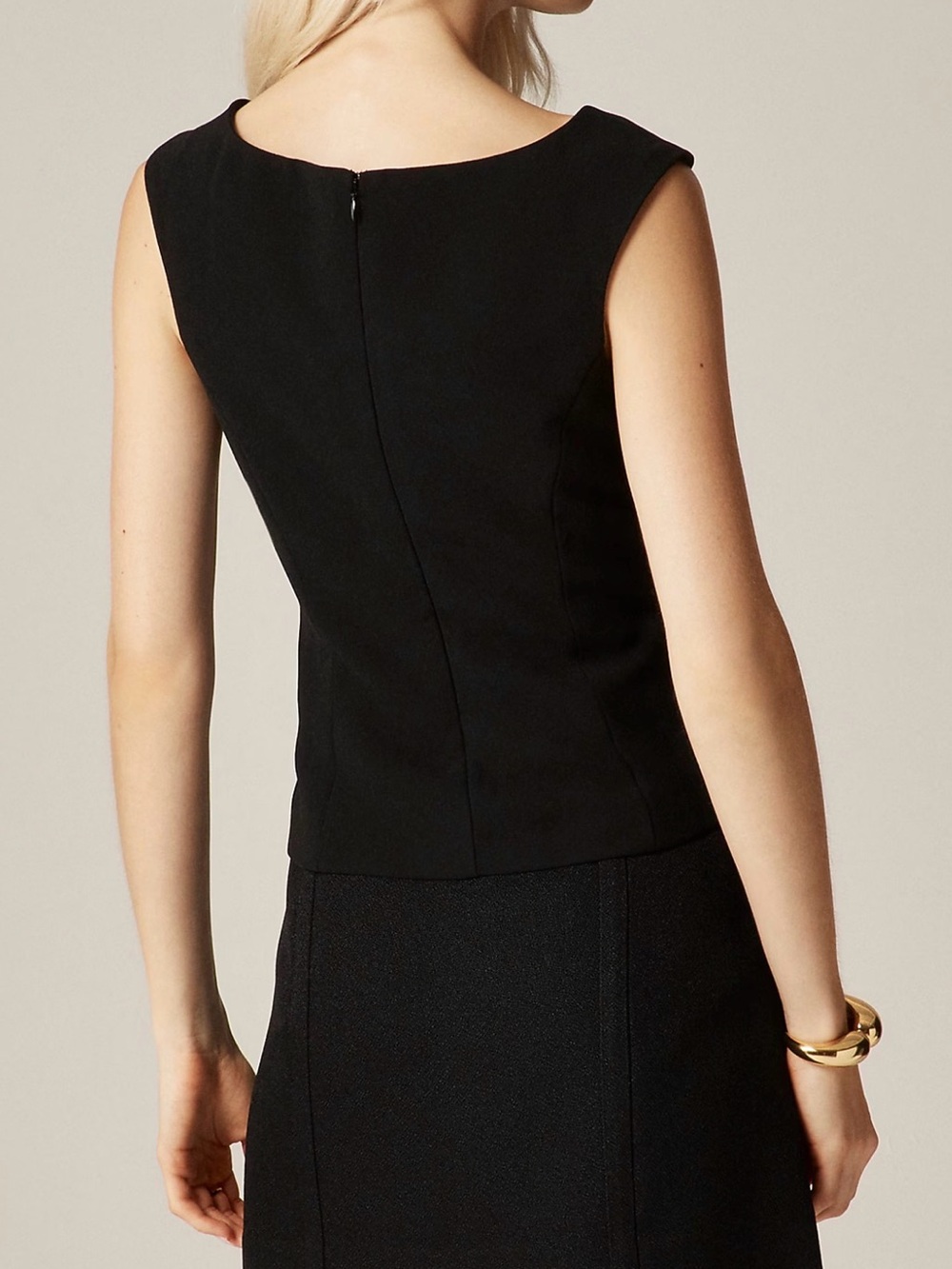 NWT J Crew wide scoop neck tank top in city crepe Black 10 - Picture 4 of 8